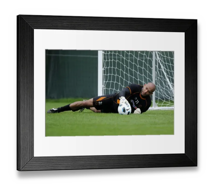 Framed Print : Wolverhampton Wanderers: Matt Murray in Action - Pre-Season Training Ireland