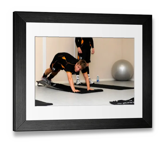 Framed Print : Wolverhampton Wanderers: Kevin Doyle's Intense Weights Training during Pre-Season in Ireland