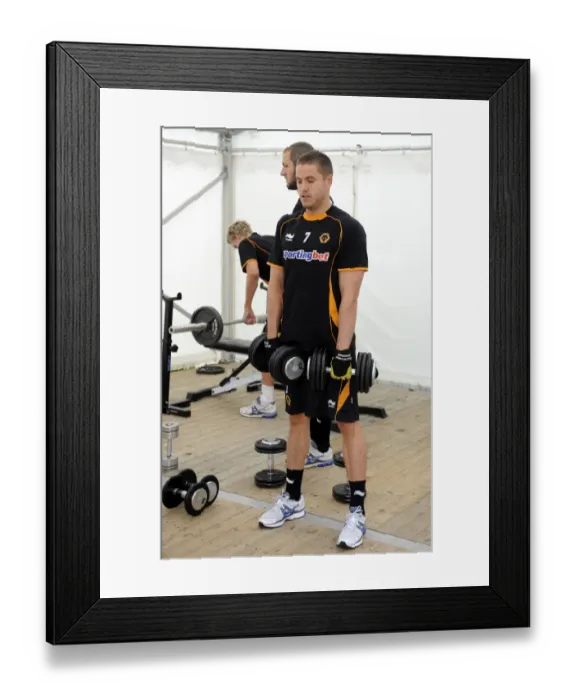 Framed Print : Wolverhampton Wanderers: Michael Kightly at Pre-Season Weights Training in Ireland Framed Print : Wolverhampton Wanderers: Michael Kightly at Pre-Season Weights Training in Ireland