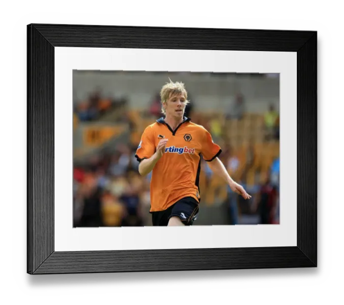 Framed Print : Soccer - Pre-season friendly - Wolverhampton Wanderers v Athletic Bilbao Framed Print : Soccer - Pre-season friendly - Wolverhampton Wanderers v Athletic Bilbao