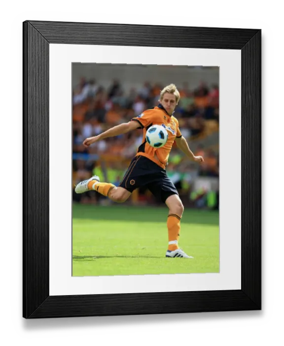 Framed Print : Soccer - Pre-season friendly - Wolverhampton Wanderers v Athletic Bilbao Framed Print : Soccer - Pre-season friendly - Wolverhampton Wanderers v Athletic Bilbao