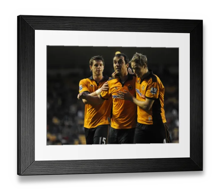 Framed Print : Soccer - Carling Cup Round Two - Wolverhampton Wanderers v Southend Framed Print : Soccer - Carling Cup Round Two - Wolverhampton Wanderers v Southend