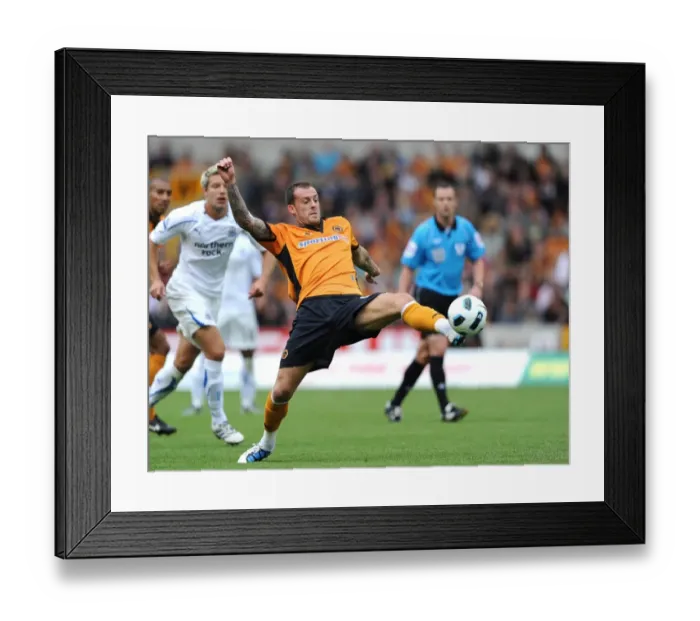 Framed Print : Steven Fletcher in Action: Wolverhampton Wanderers vs Newcastle United - Barclays Premier League Soccer Match