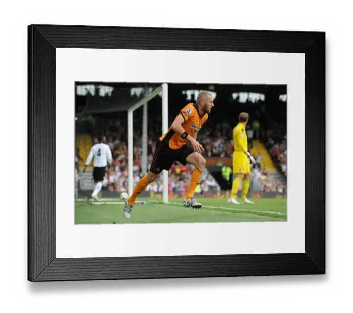 Framed Print : Soccer - Barclays Premier League - Fulham v Wolverhampton Wanderers Framed Print : Soccer - Barclays Premier League - Fulham v Wolverhampton Wanderers