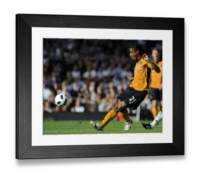 Framed Print : Michael Mancienne in Action: Wolverhampton Wanderers vs. Fulham, Barclays Premier League Framed Print : Michael Mancienne in Action: Wolverhampton Wanderers vs. Fulham, Barclays Premier League