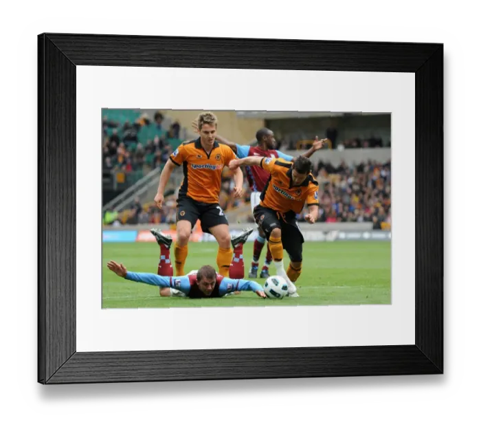 Framed Print : Matt Jarvis Stunning Strike: Wolverhampton Wanderers vs. Aston Villa - Barclays Premier League Framed Print : Matt Jarvis Stunning Strike: Wolverhampton Wanderers vs. Aston Villa - Barclays Premier League