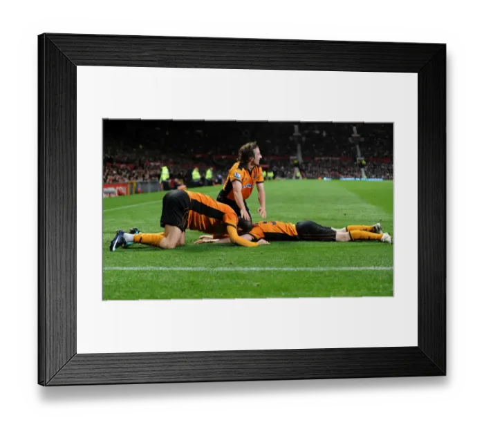 Framed Print : Kevin Foley's Dramatic Equalizer: Wolverhampton Wanderers vs Manchester United in Carling Cup Framed Print : Kevin Foley's Dramatic Equalizer: Wolverhampton Wanderers vs Manchester United in Carling Cup