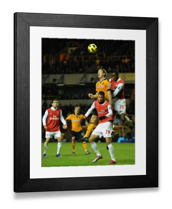 Framed Print : Soccer - Barclays Premier League - Wolverhampton Wanderers v Arsenal Framed Print : Soccer - Barclays Premier League - Wolverhampton Wanderers v Arsenal