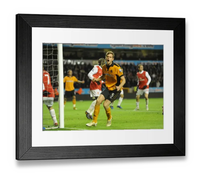 Framed Print : Soccer - Barclays Premier League - Wolverhampton Wanderers v Arsenal Framed Print : Soccer - Barclays Premier League - Wolverhampton Wanderers v Arsenal