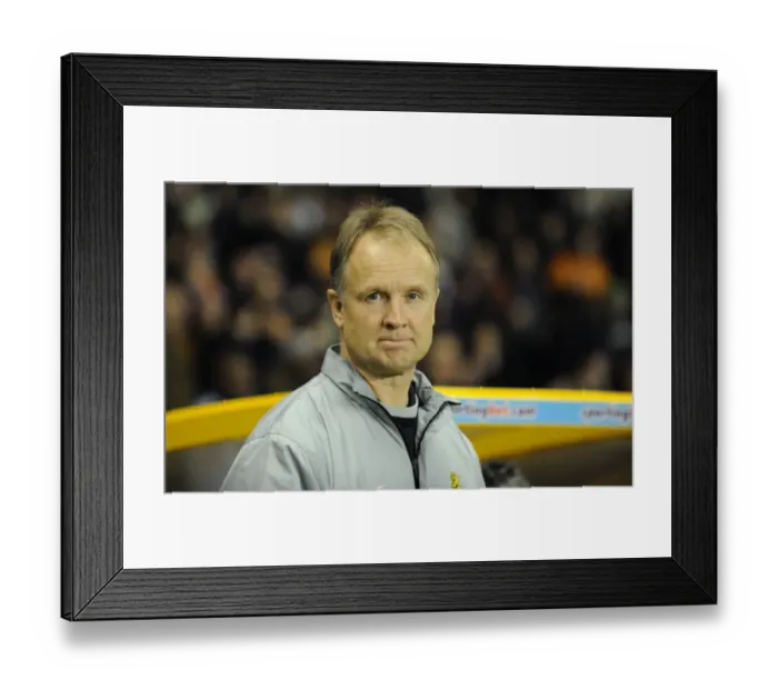 Framed Print : Wolverhampton Wanderers vs Doncaster Rovers in FA Cup: Sean O'Driscoll's Leadership Battle Framed Print : Wolverhampton Wanderers vs Doncaster Rovers in FA Cup: Sean O'Driscoll's Leadership Battle