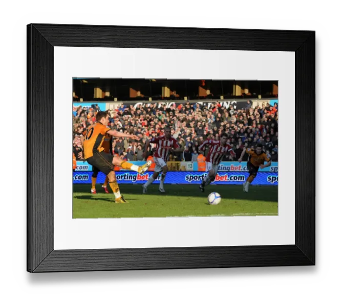 Framed Print : Soccer -FA CUP Round Four - Wolverhampton Wanderers v Stoke