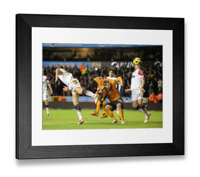 Framed Print : Kevin Doyle's Stunner: Wolverhampton Wanderers 2-1 Manchester United in the Premier League