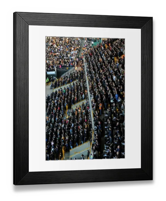 Framed Print : Wolverhampton Wanderers Fans Honor Dean Richards: A Minute's Applause at Wolves vs. Tottenham Hotspur