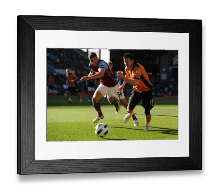 Framed Print : Matt Jarvis vs. Kyle Walker: A Premier League Showdown - Aston Villa vs. Wolverhampton Wanderers Framed Print : Matt Jarvis vs. Kyle Walker: A Premier League Showdown - Aston Villa vs. Wolverhampton Wanderers