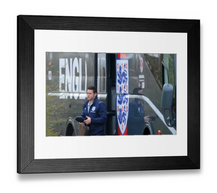 Framed Print : Matt Jarvis of Wolverhampton Wanderers Beginns England Training: First Session at London Colney