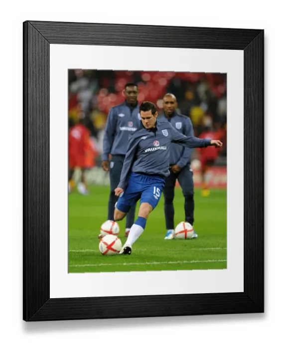 Framed Print : Matt Jarvis of England