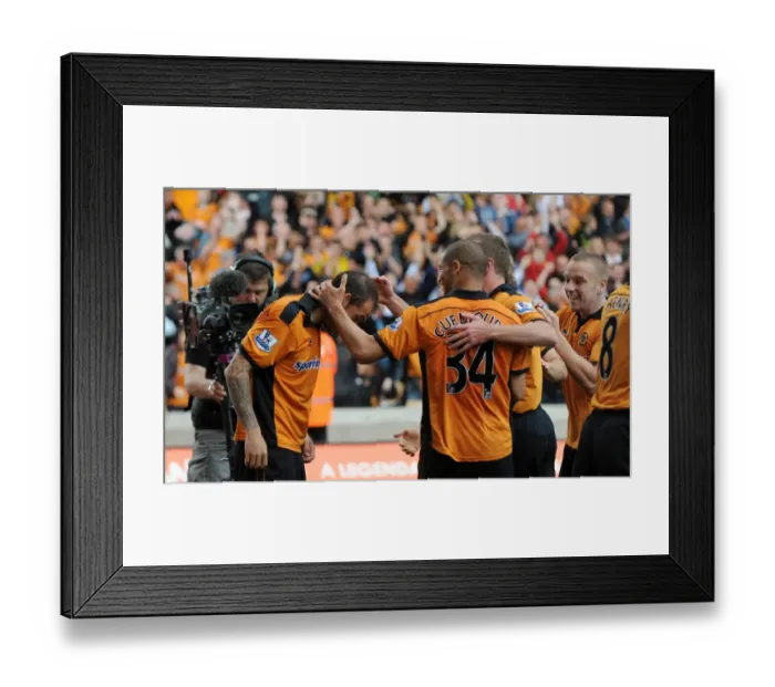 Framed Print : Steven Fletcher of Wolverhampton Wanderers celebrates after scoring to make it 3-0 Framed Print : Steven Fletcher of Wolverhampton Wanderers celebrates after scoring to make it 3-0