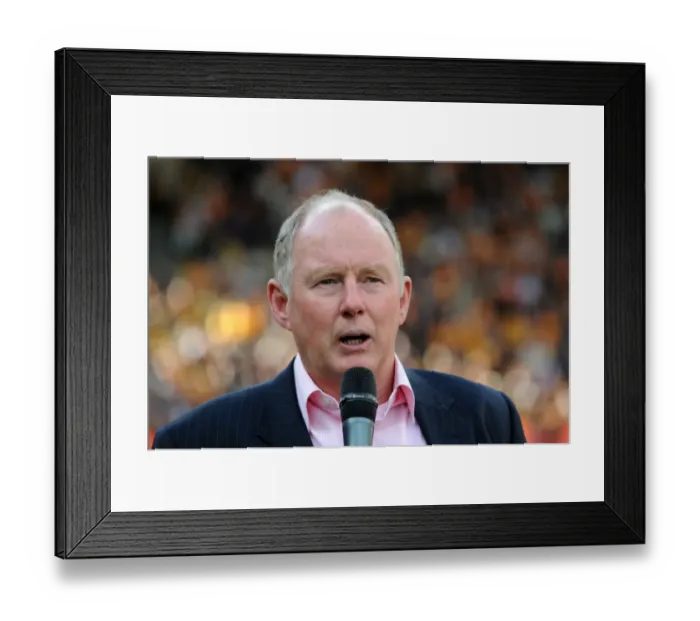 Framed Print : Wolverhampton Wanderers: Uniting the Wolves - Chairman's Inspirational Speech at Wolves vs. Blackburn Rovers, Barclays Premier League Framed Print : Wolverhampton Wanderers: Uniting the Wolves - Chairman's Inspirational Speech at Wolves vs. Blackburn Rovers, Barclays Premier League