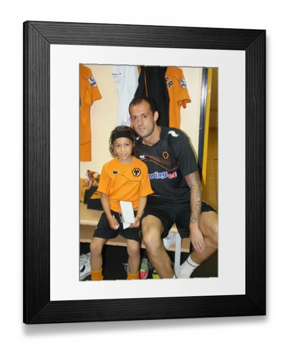 Framed Print : Wolves v Real Zaragoza Framed Print : Wolves v Real Zaragoza