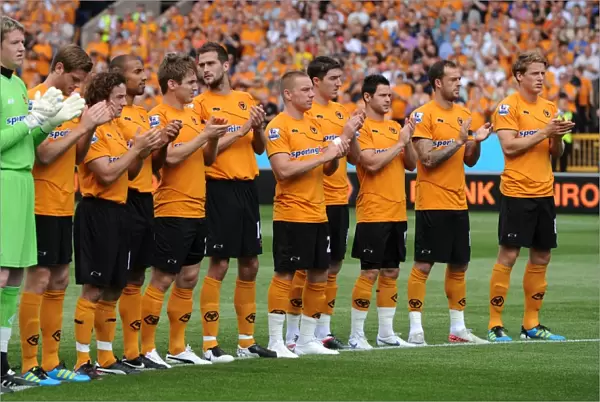 Wolverhampton Wanderers Pay Tribute: Minutes Applause for Late Frank Munro during Wolves v Fulham