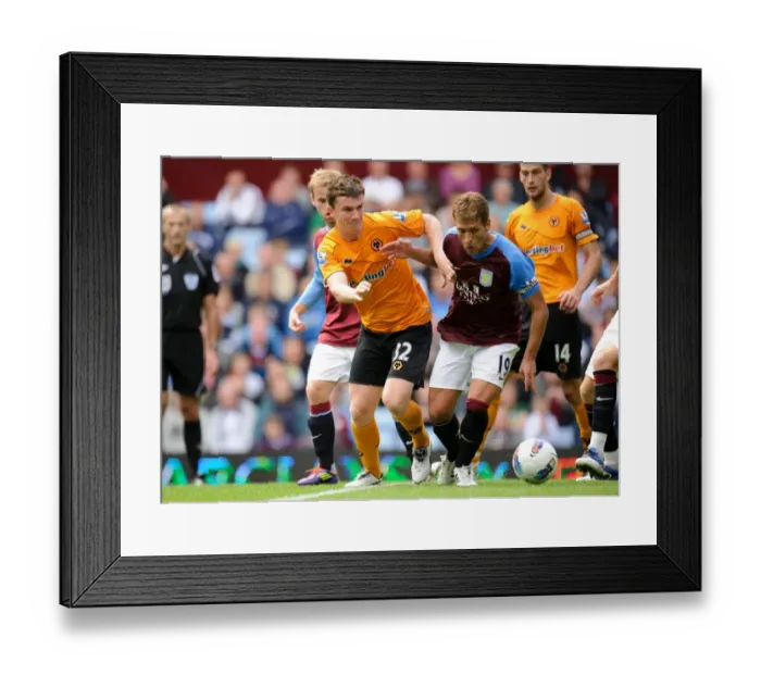 Framed Print : Battle of the Midfield: Kevin Foley vs Stiliyan Petrov - Aston Villa vs Wolverhampton Wanderers, Barclays Premier League