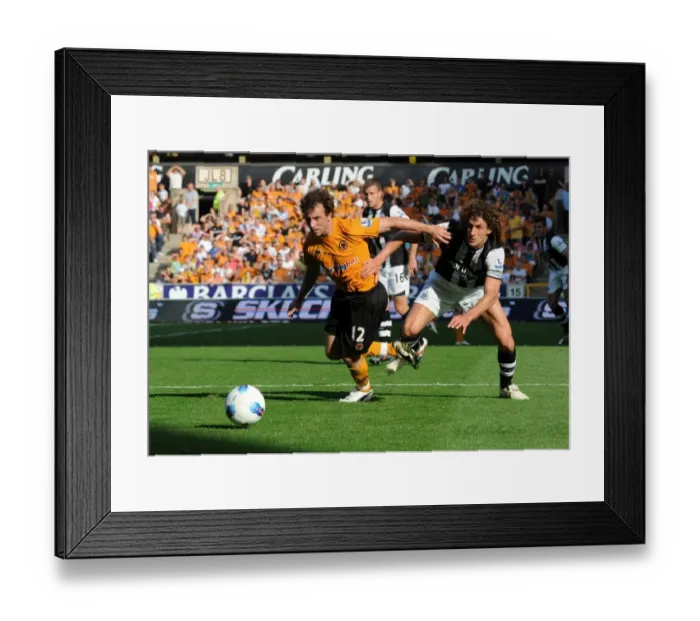 Framed Print : Clash of Titans: Coloccini vs Hunt in Wolverhampton Wanderers vs Newcastle United, Barclays Premier League