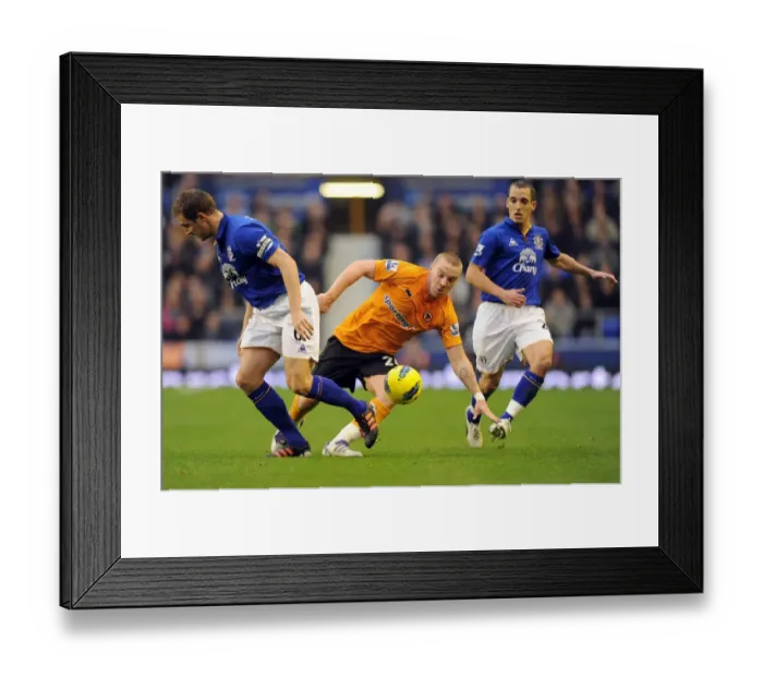 Framed Print : SOCCER - Barclays Premier League - Everton v Wolverhampton Wanderers Framed Print : SOCCER - Barclays Premier League - Everton v Wolverhampton Wanderers