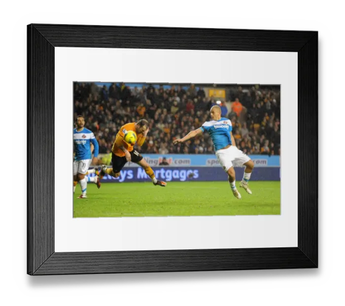 Framed Print : Steven Fletcher: A Powerful Presence in Wolverhampton Wanderers Current Squad Framed Print : Steven Fletcher: A Powerful Presence in Wolverhampton Wanderers Current Squad
