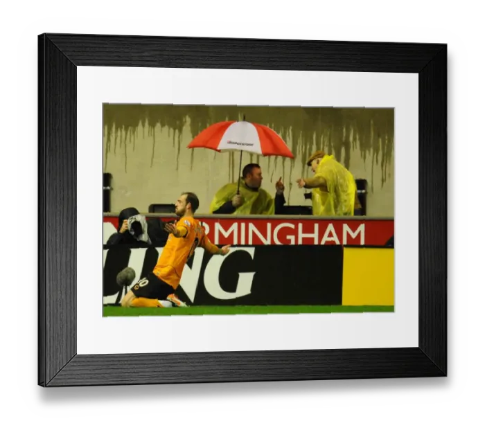 Framed Print : Steven Fletcher: A Force to Reckon With in Wolverhampton Wanderers Squad Framed Print : Steven Fletcher: A Force to Reckon With in Wolverhampton Wanderers Squad