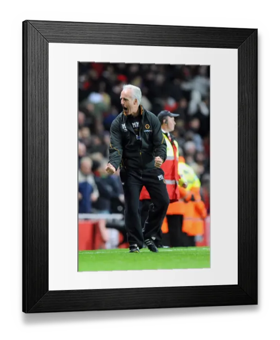 Framed Print : SOCCER - Barclays Premier League - Arsenal v Wolverhampton Wanderers Framed Print : SOCCER - Barclays Premier League - Arsenal v Wolverhampton Wanderers