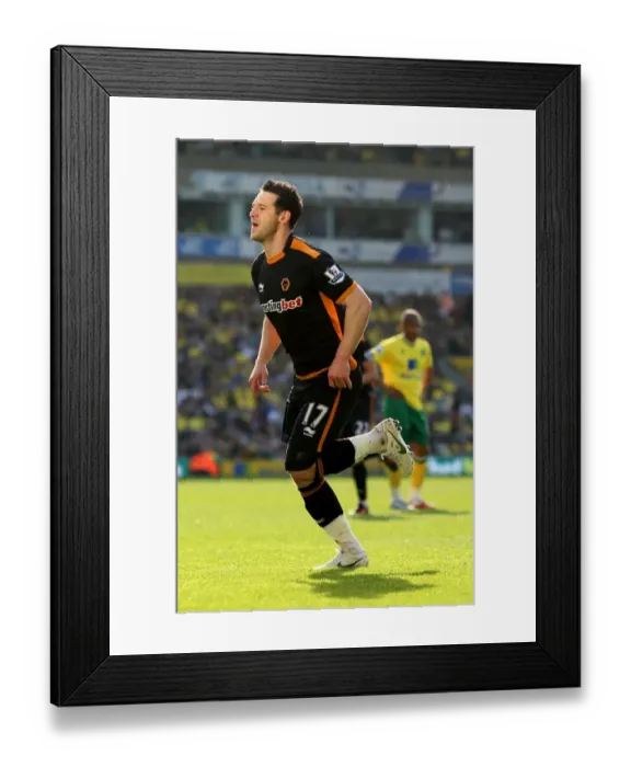 Framed Print : Soccer - Barclays Premier League - Norwich City v Wolverhampton Wanderers - Carrow Road Framed Print : Soccer - Barclays Premier League - Norwich City v Wolverhampton Wanderers - Carrow Road