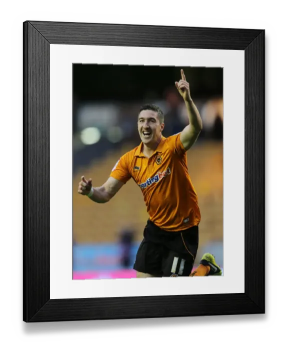 Framed Print : Stephen Ward Scores the Opener: Wolverhampton Wanderers vs Barnsley in Championship Framed Print : Stephen Ward Scores the Opener: Wolverhampton Wanderers vs Barnsley in Championship