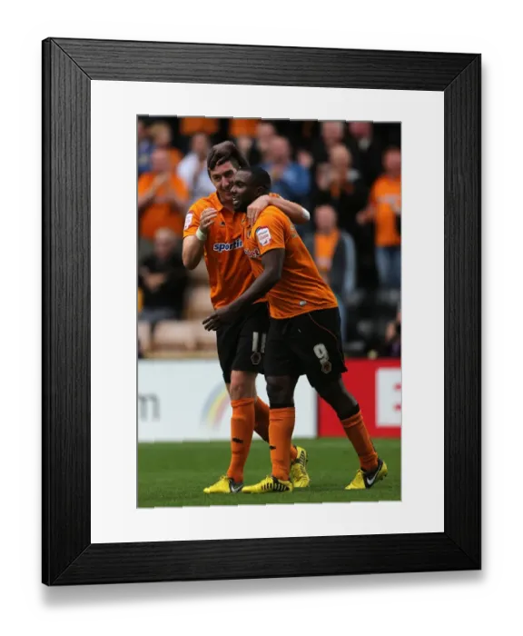 Framed Print : Wolverhampton Wanderers: Ebanks-Blake and Ward Celebrate First Goal Against Leicester City (Npower Championship, Molineux) Framed Print : Wolverhampton Wanderers: Ebanks-Blake and Ward Celebrate First Goal Against Leicester City (Npower Championship, Molineux)