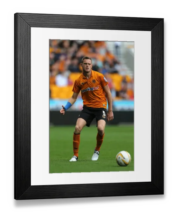 Framed Print : Determined Defender Stearman Stands Firm Against Leicester City in Championship Showdown at Molineux Framed Print : Determined Defender Stearman Stands Firm Against Leicester City in Championship Showdown at Molineux