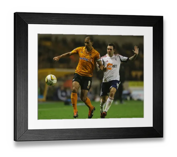 Framed Print : Karl Henry Stands Firm: Wolverhampton Wanderers vs. Bolton Wanderers in Npower Championship Clash at Molineux