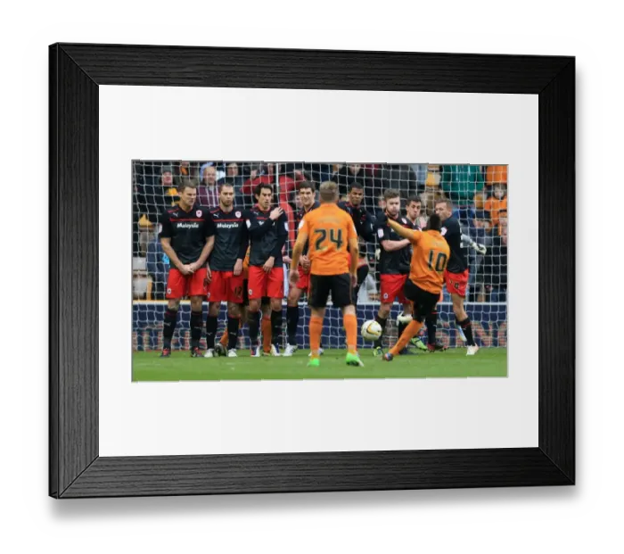 Framed Print : npower Football League Championship - Wolverhampton Wanderers v Cardiff City - Molineux Framed Print : npower Football League Championship - Wolverhampton Wanderers v Cardiff City - Molineux