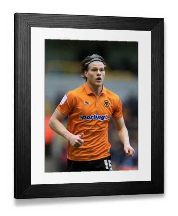 Framed Print : Molineux Showdown: Sigurdarson Leads Wolverhampton Wanderers Past Cardiff City in Championship Framed Print : Molineux Showdown: Sigurdarson Leads Wolverhampton Wanderers Past Cardiff City in Championship