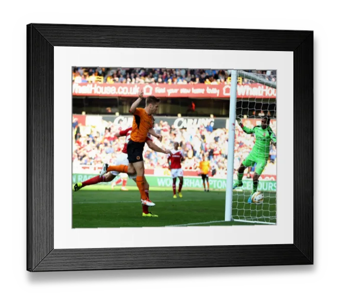 Framed Print : Sky Bet League One - Wolverhampton Wanderers v Swindon Town - Molineux Framed Print : Sky Bet League One - Wolverhampton Wanderers v Swindon Town - Molineux