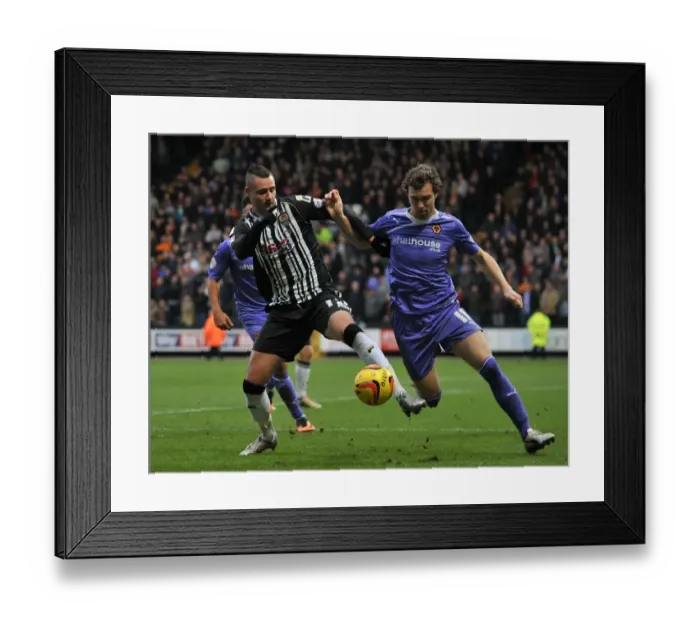 Framed Print : Battle for Supremacy: Wolverhampton Wanderers vs Notts County (Sky Bet League One, Meadow Lane, November 2013)
