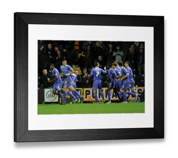 Framed Print : Sky Bet League One - Notts County v Wolverhampton Wanderers - Meadow Lane Framed Print : Sky Bet League One - Notts County v Wolverhampton Wanderers - Meadow Lane