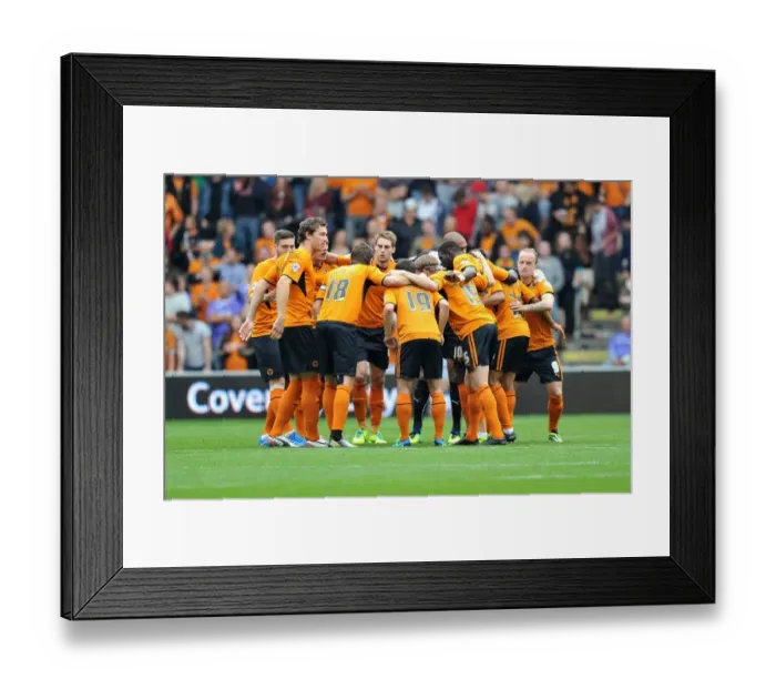 Framed Print : Sky Bet League One Showdown: Wolverhampton Wanderers vs Sheffield United at Molineux (September 28, 2013) Framed Print : Sky Bet League One Showdown: Wolverhampton Wanderers vs Sheffield United at Molineux (September 28, 2013)