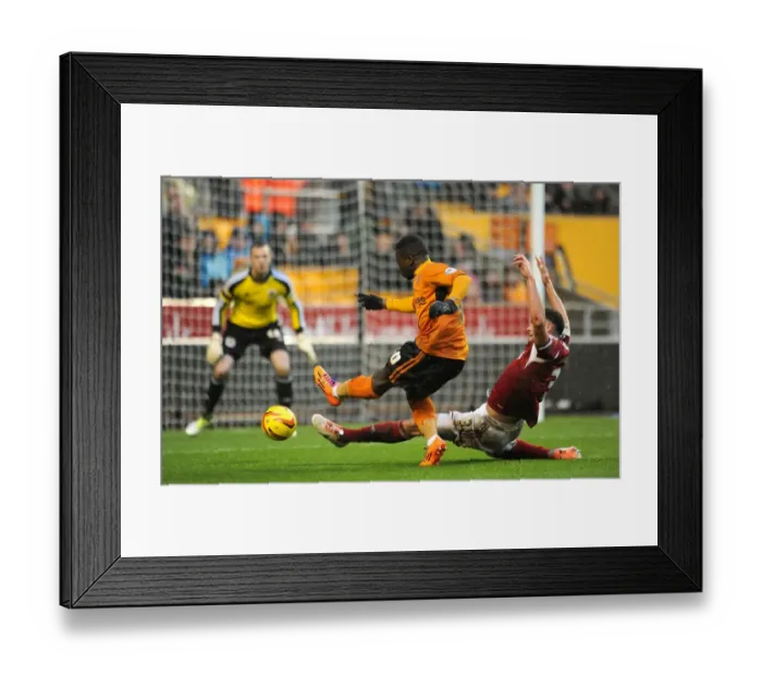 Framed Print : Sky Bet League One - Wolverhampton Wanderers v Bristol City - Molineux Stadium Framed Print : Sky Bet League One - Wolverhampton Wanderers v Bristol City - Molineux Stadium