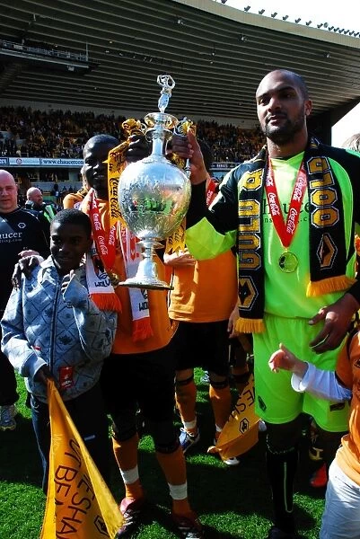 2008-09 Championship Champions: Wolverhampton Wanderers - Celebrating Glory