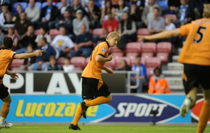 Framed Print : Andrew Keogh Scores the Opener: Wolverhampton Wanderers Triumph at Wigan Athletic (BPL, August 18, 2009) Framed Print : Andrew Keogh Scores the Opener: Wolverhampton Wanderers Triumph at Wigan Athletic (BPL, August 18, 2009)