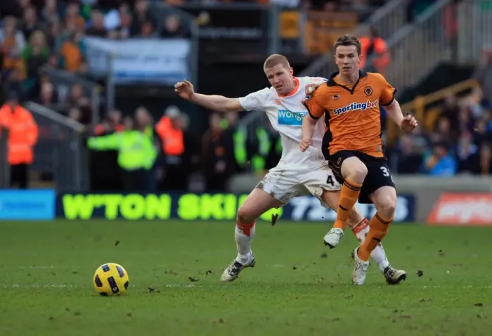 Framed Print : Barclays Premier League - Wolverhampton Wanderers v Blackpool