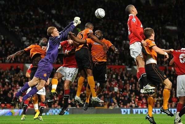 Ben Amos's Dramatic Save: Manchester United vs. Wolverhampton Wanderers (Carling Cup Round Four)