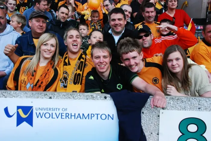 Framed Print : Championship Champions: Wolves Promotion to Premier League and Journey to Champions League (2008-09) Framed Print : Championship Champions: Wolves Promotion to Premier League and Journey to Champions League (2008-09)