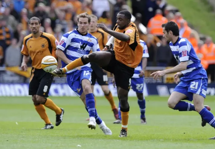 Framed Print : Championship Showdown: Ebanks Blake vs Roberts at Molineux (2009) - Wolverhampton Wanderers vs Doncaster Rovers Framed Print : Championship Showdown: Ebanks Blake vs Roberts at Molineux (2009) - Wolverhampton Wanderers vs Doncaster Rovers