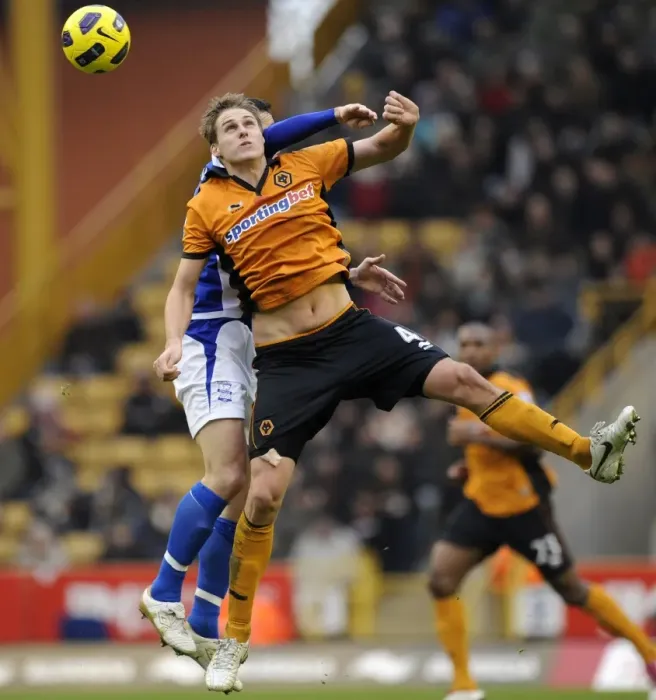 Framed Print : Clash of Captains: David Edwards vs Barry Ferguson - Wolverhampton Wanderers vs Birmingham City, Barclays Premier League Framed Print : Clash of Captains: David Edwards vs Barry Ferguson - Wolverhampton Wanderers vs Birmingham City, Barclays Premier League