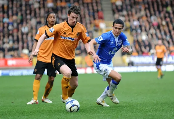 Framed Print : Clash of Titans: Kevin Foley vs Tim Cahill - Wolverhampton Wanderers vs Everton (Premier League, 27-03-10) Framed Print : Clash of Titans: Kevin Foley vs Tim Cahill - Wolverhampton Wanderers vs Everton (Premier League, 27-03-10)